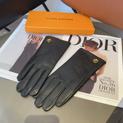 LV GLOVES IN BLACK LAMBSKIN 463910