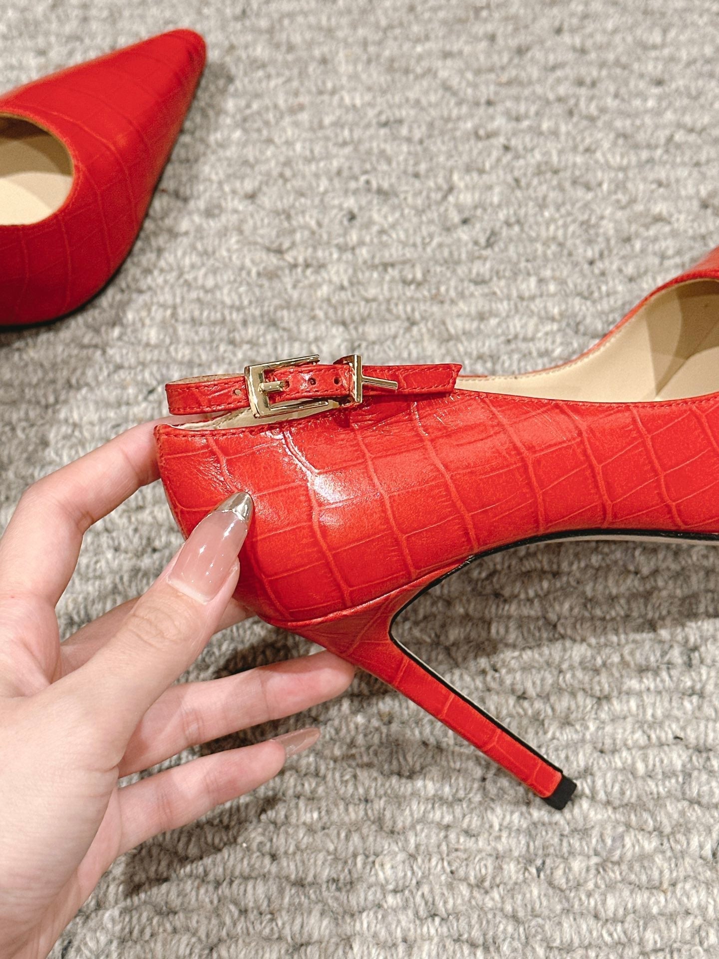 STAMPED CROCODILE LEATHER ANGELINA PUMP CHERRY RED