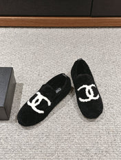 CC LOAFERS IN BLACK FLEECE WITH WHITE LOGO