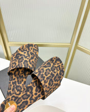 CARLYLE SLIDES IN LEOPARD GROSGRAIN BLACK GOLD