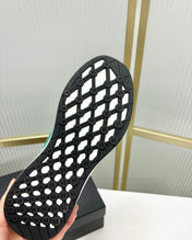 SNEAKER IN JADE GREEN SUEDE AND GREY BREATHABLE MESH