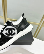 SNEAKER IN BLACK CALFSKIN AND GREY BREATHABLE MESH