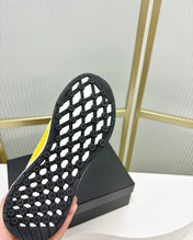 SNEAKER IN LIGHT YELLOW MIX GREY SUEDE