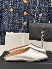 ALAIA FLAT MULE IN SILVER LAMBSKIN