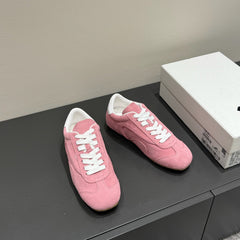 LACE-UP SNEAKER IN PINK SUEDE