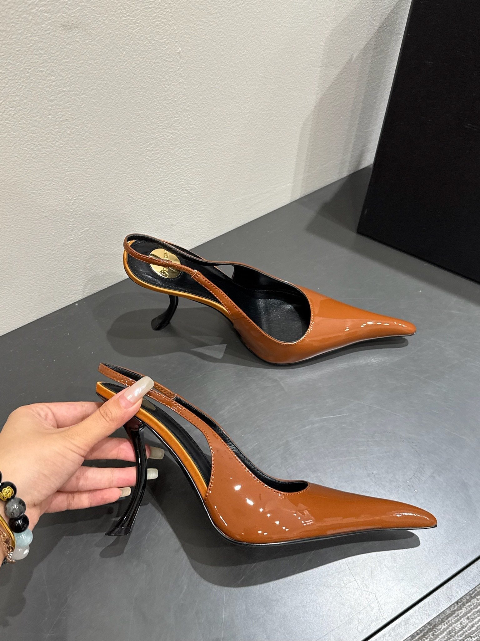 YSL HIGH SLINGBACK 25S IN BURNT ORANGE GLOSSY LAMBSKIN