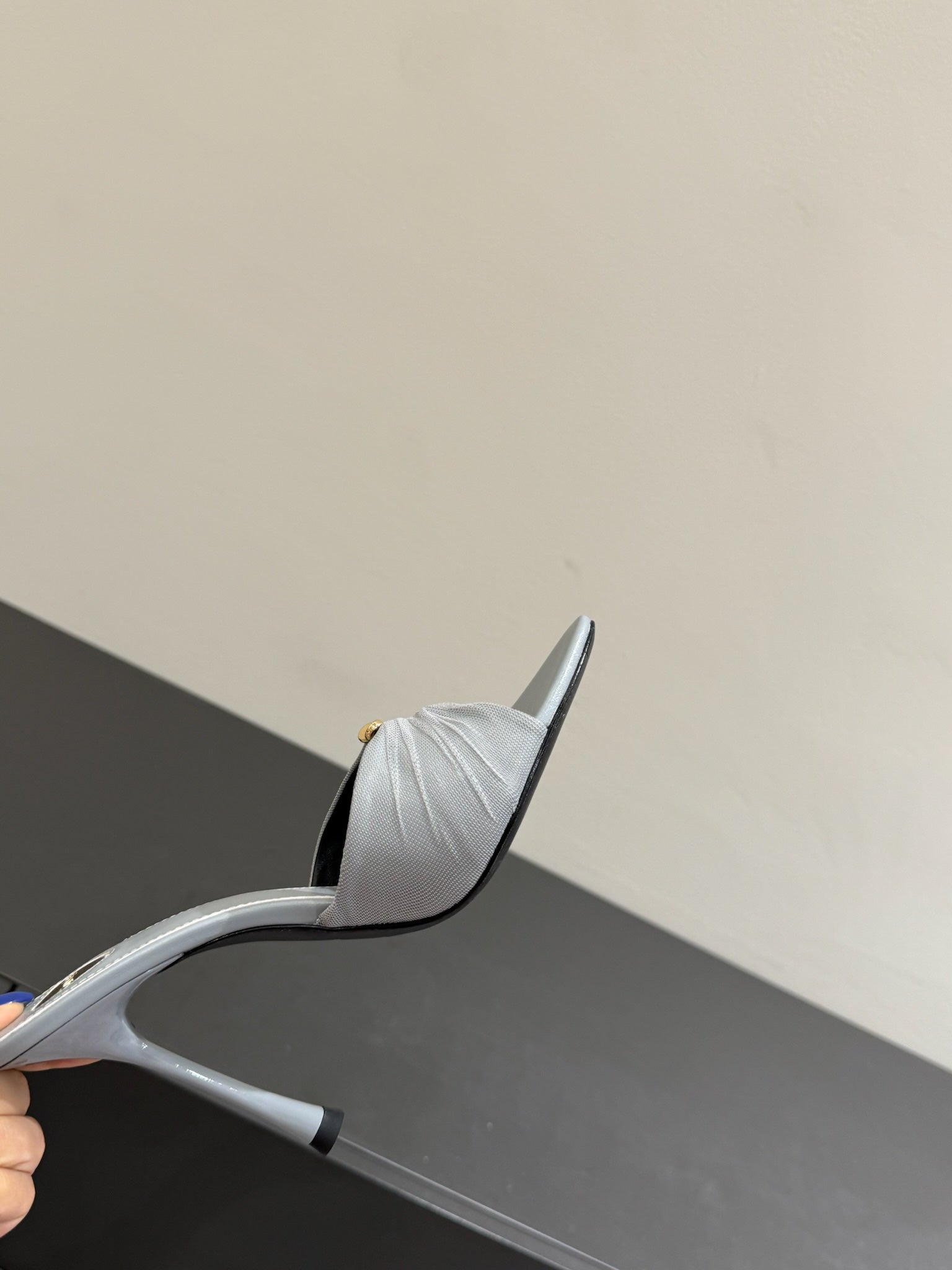 YSL HIGH HEEL 25S 100 MM IN LIGHT SLATE BLUE LAMBSKIN