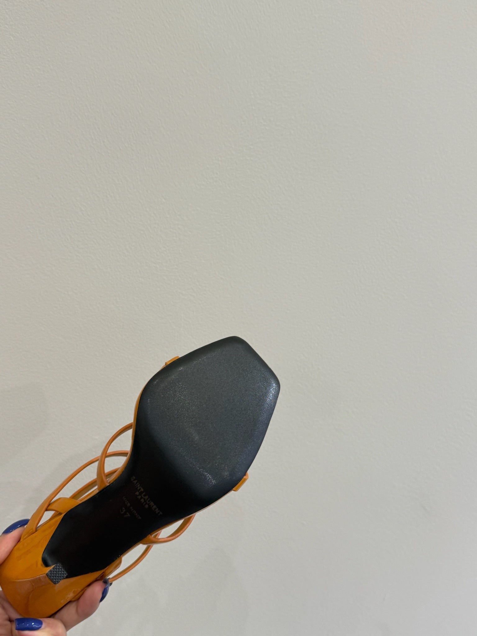 YSL SINGLE-STRAP HEELED SANDALS 25S IN DARK ORANGE LAMBSKIN