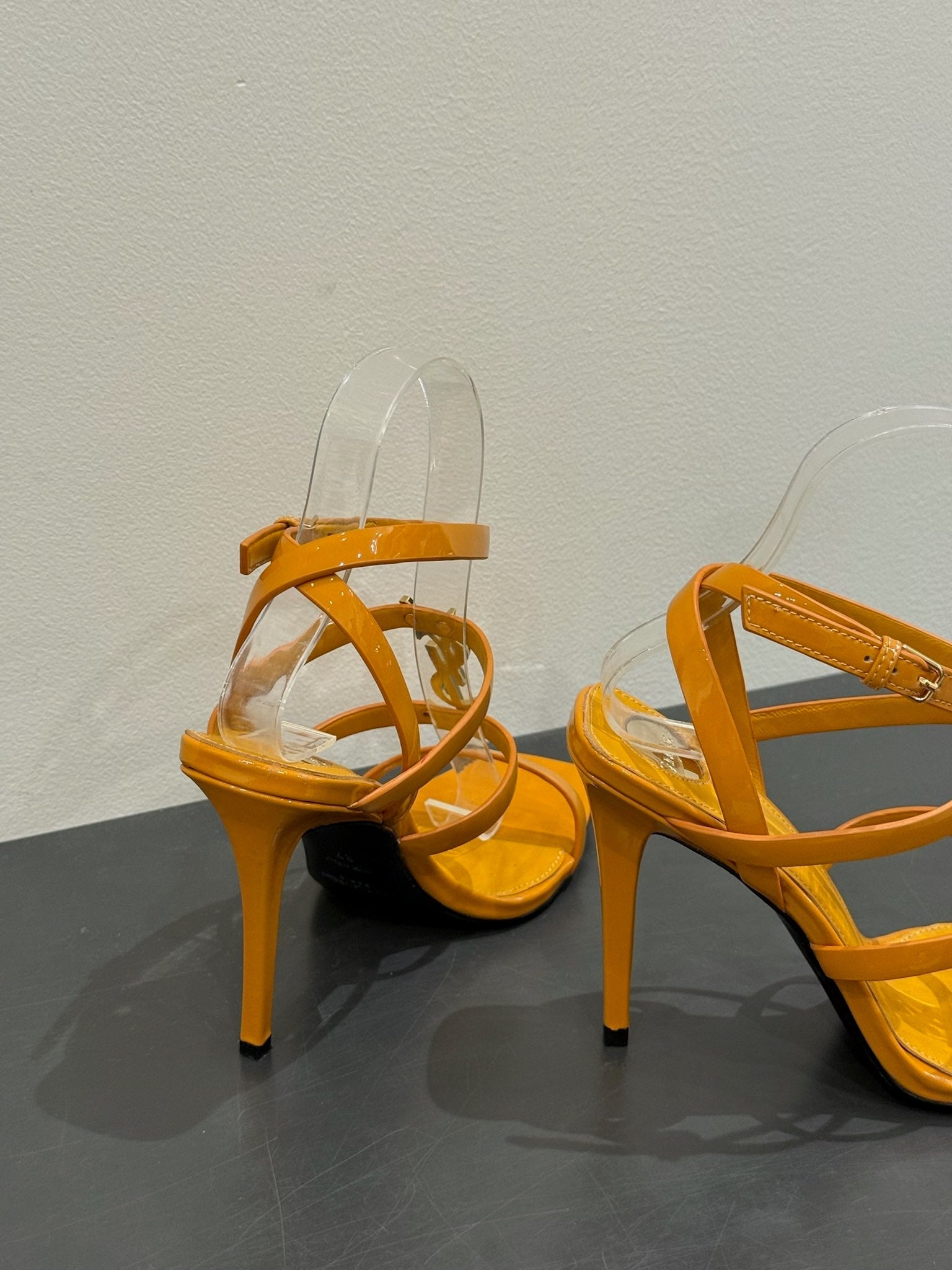 YSL SINGLE-STRAP HEELED SANDALS 25S IN DARK ORANGE LAMBSKIN