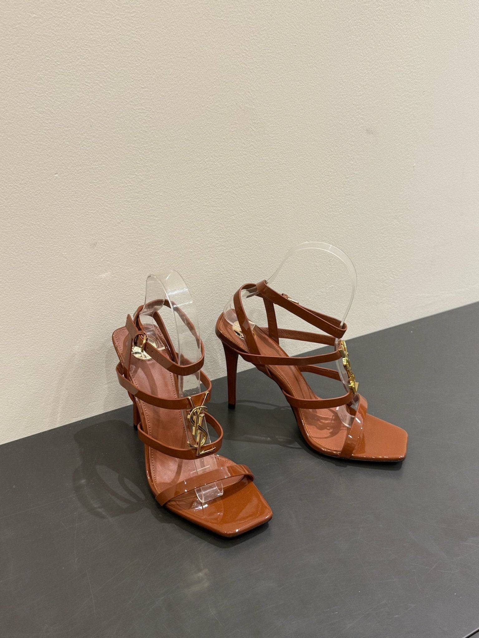 YSL SINGLE-STRAP HEELED SANDALS 25S IN BROWN LAMBSKIN