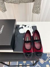 CC MARY JANE FLAT IN RED AND BLACK VELVET