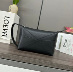 PUZZLE FOLD WASH 22 BAG IN BLACK SHINY CALFSKIN