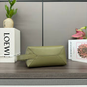 PUZZLE FOLD WASH 22 BAG IN ARMY GREEN SHINY CALFSKIN