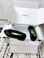 BALLET FLATS BOW IN BLACK CALFSKIN QUILTED