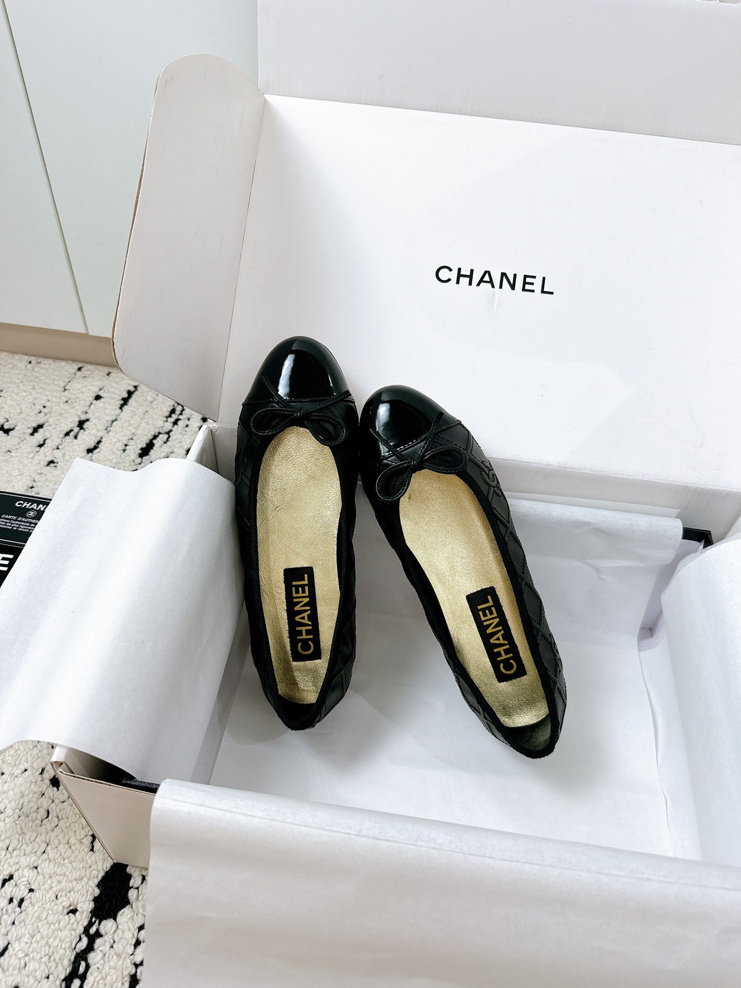 BALLET FLATS BOW IN BLACK CALFSKIN QUILTED