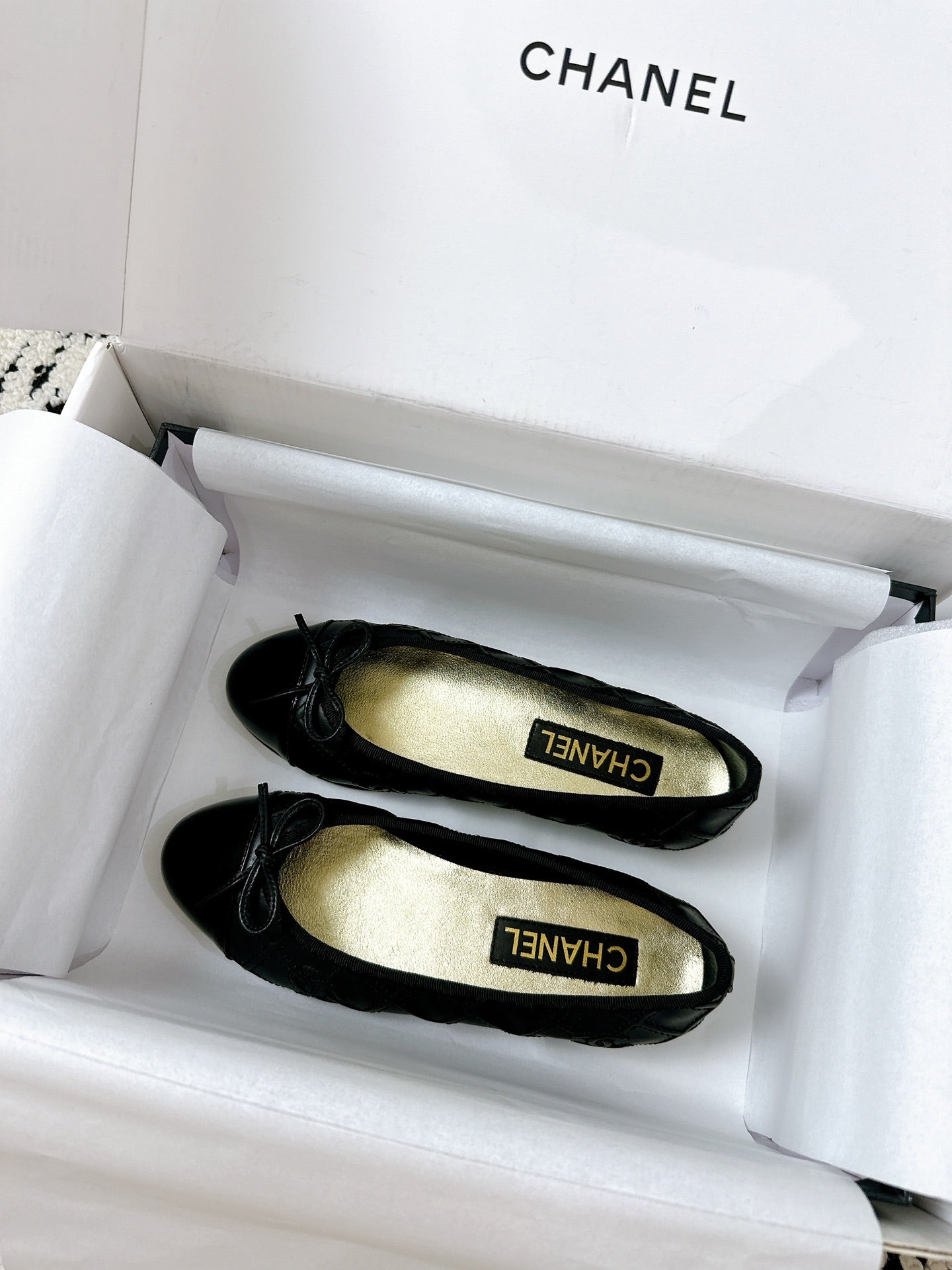 BALLET FLATS BOW IN BLACK CALFSKIN QUILTED