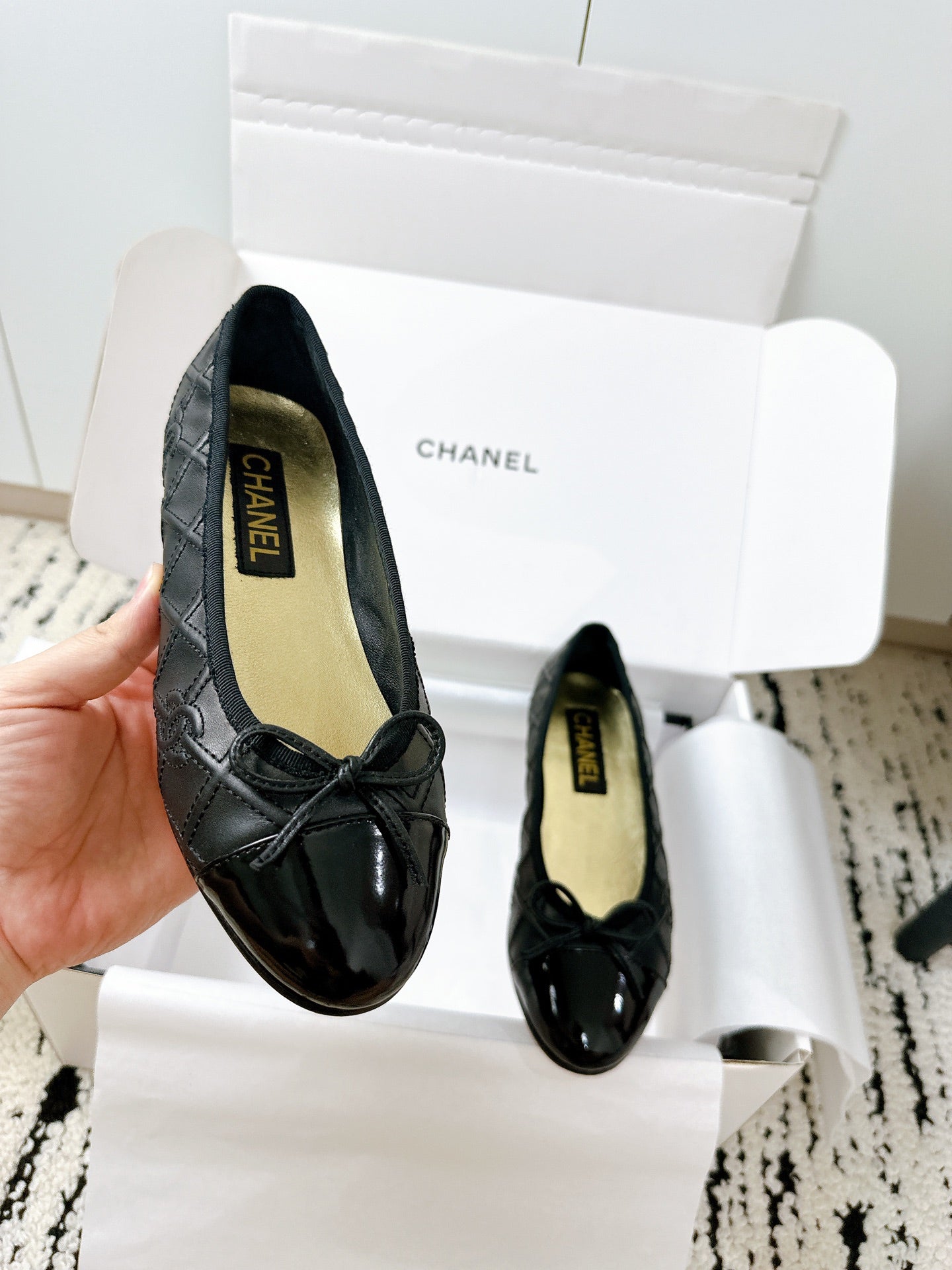 BALLET FLATS BOW IN BLACK CALFSKIN QUILTED