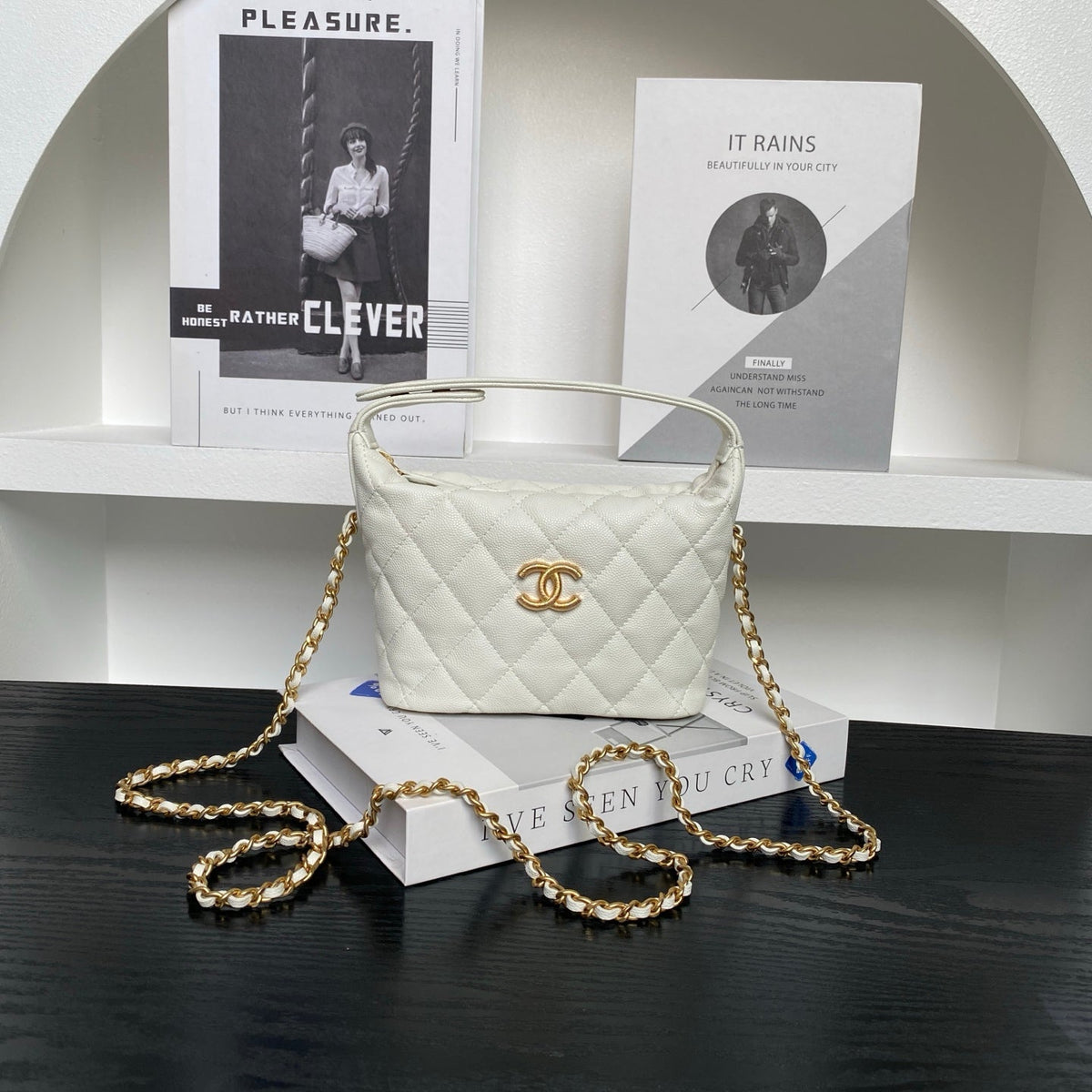 CHANEL 25S HOBO BAG 22 IN WHITE CAVIAR LEATHER