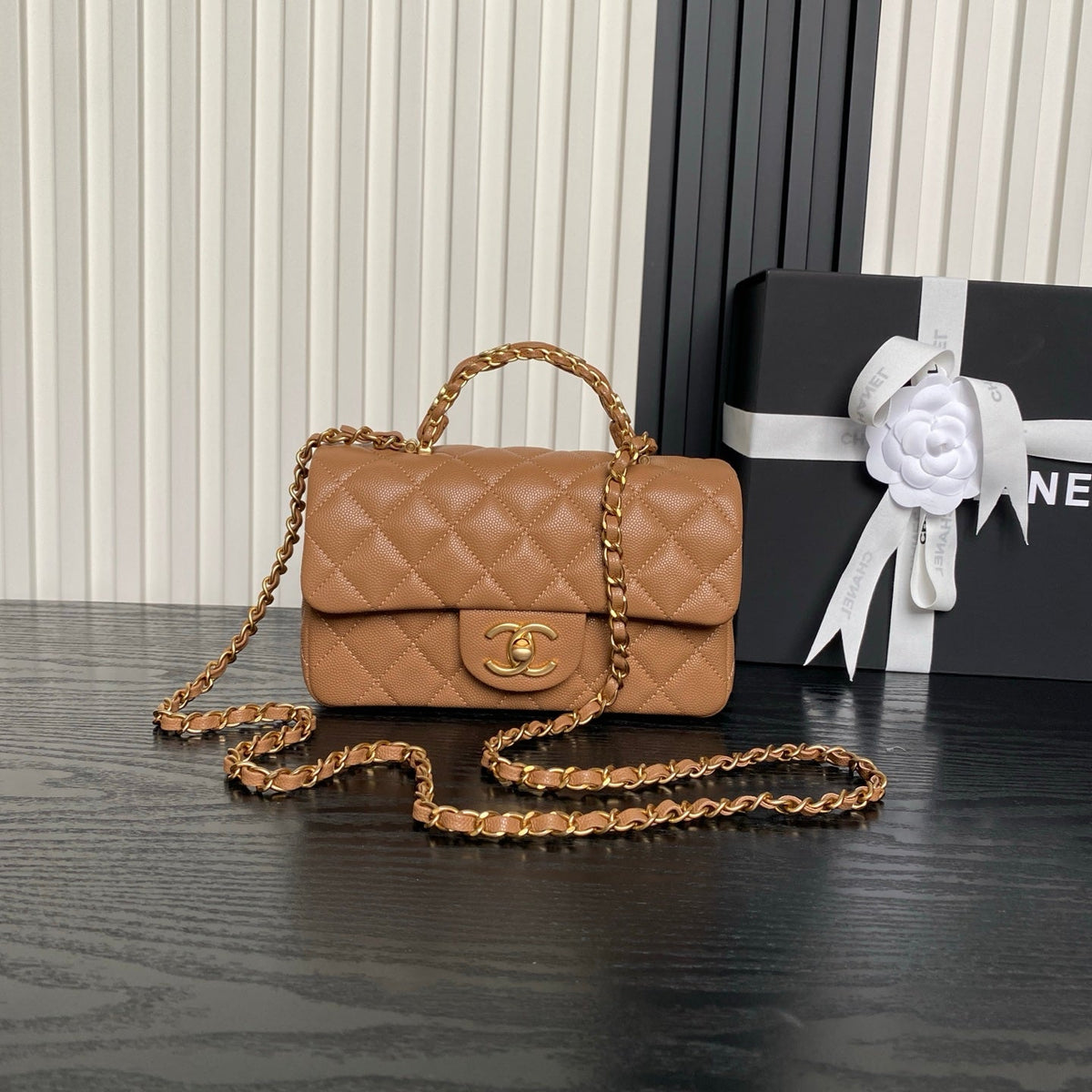 CHANEL 25S FLAP BAG 19 IN CARAMEL CALFSKIN GOLD HARDWARE