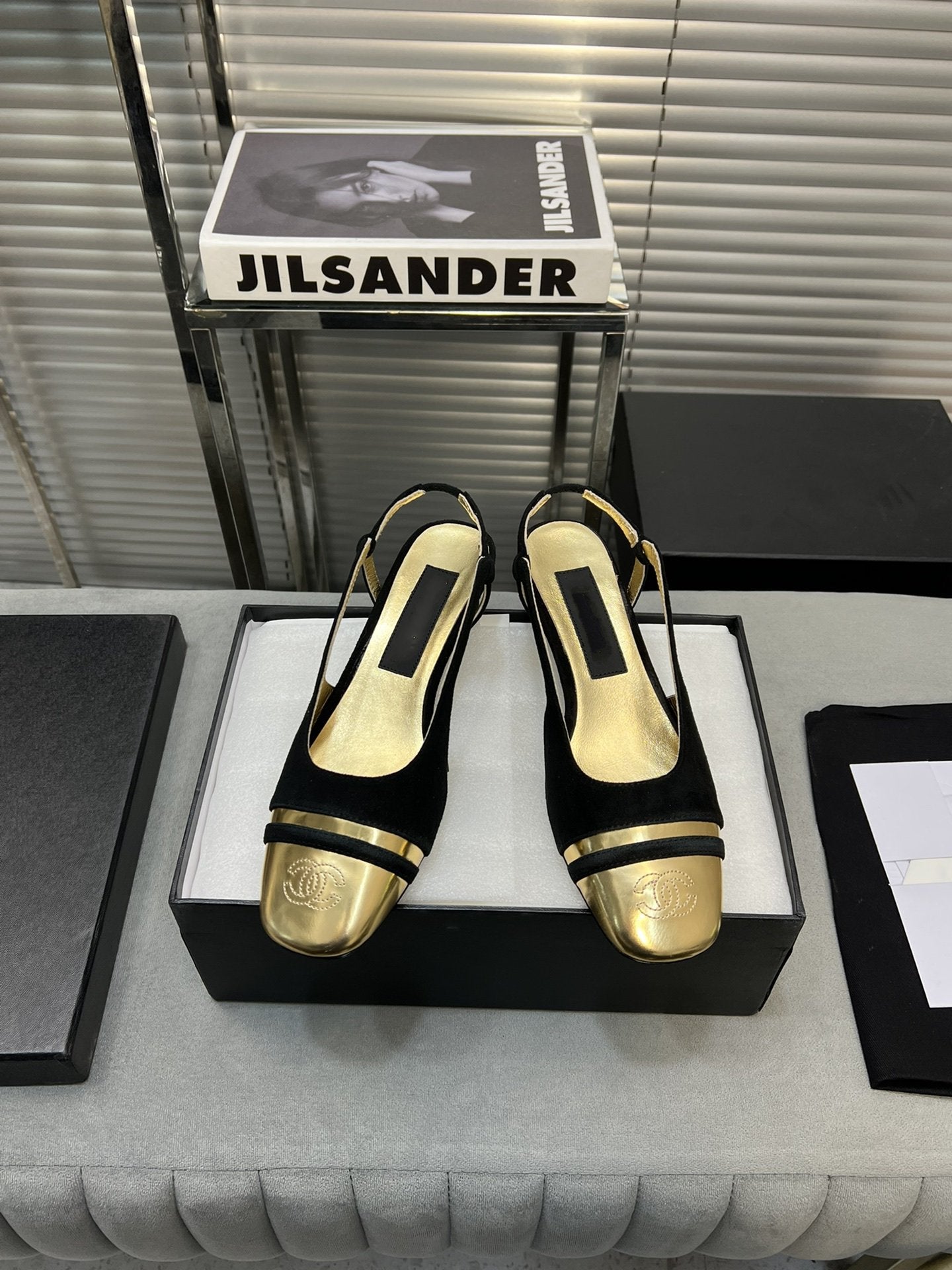 slingback black suede gold metalic lambskin square toe 5.0