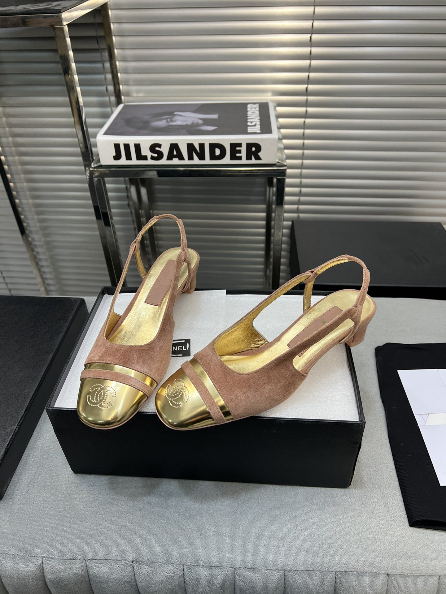 slingback rose suede gold metalic lambskin square toe 5.0