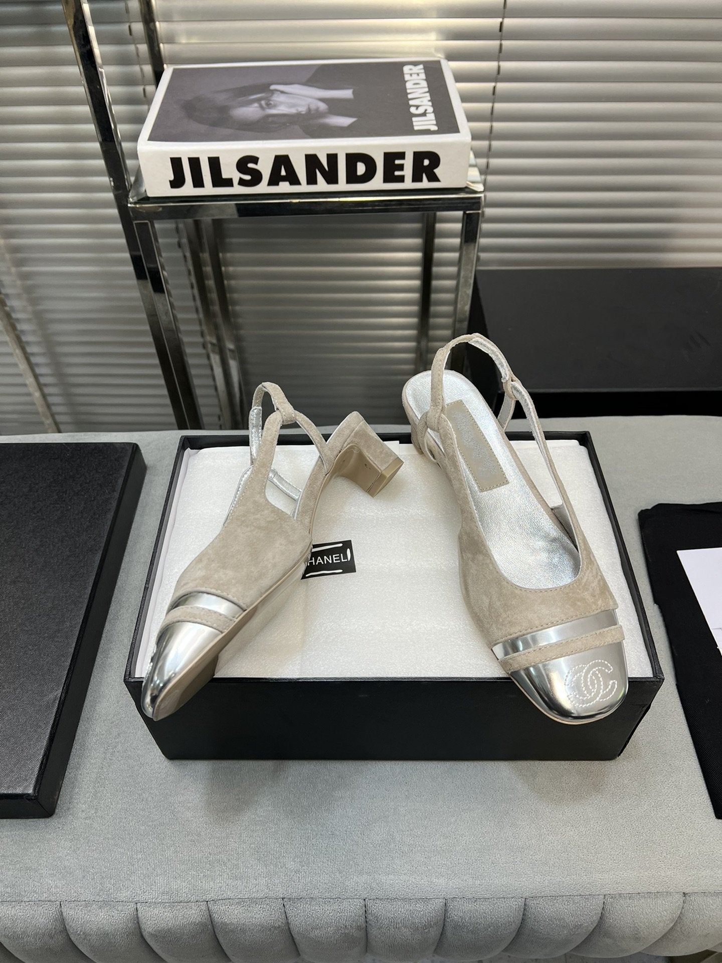 slingback light beige suede silver metalic lambskin square toe 5.0