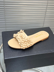 SLIPPERS CAMELLIA IN BEIGE CALFSKIN