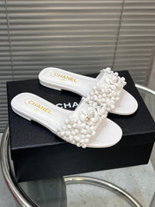 SLIPPERS CAMELLIA IN WHITE CALFSKIN