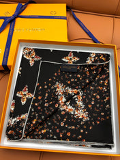 LV SCARF 90 CM IN SILK 704582