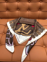 LV SCARF 90 CM IN SILK 704580