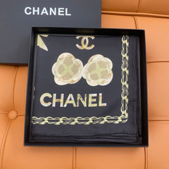 CHANEL 25S SCARF 90 IN SILK 703656