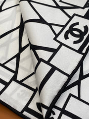 CHANEL 25S SCARF 90 IN SILK 703694