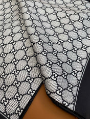 GUCCI 25S SCARF 90 IN SILK 709697