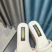 WEDGE WHITE SHEEPSKIN