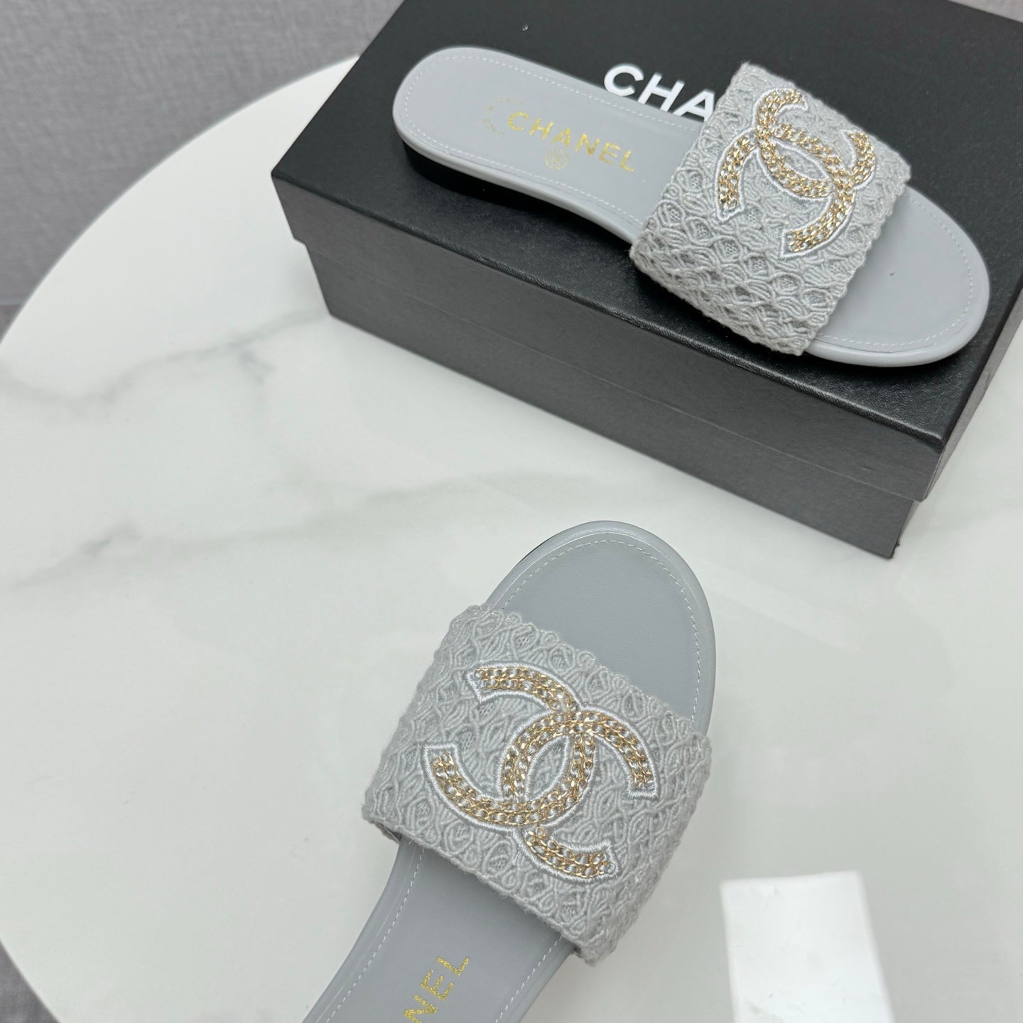 CC SLIDE SANDALS 25S IN DUSTY BLUE GREY FABRIC AND CALFSKIN WITH LOGO