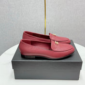 CC LOAFERS 25S IN DARK RED CALFSKIN GOLD HARDWARE WITH STONES