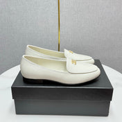 CC LOAFERS 25S IN WHITE CALFSKIN GOLD HARDWARE WITH STONES