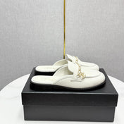 CC FLAT MULE 25S IN WHITE CALFSKIN STYLE 5