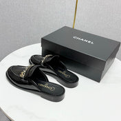 CC FLAT MULE 25S IN BLACK CALFSKIN STYLE 4