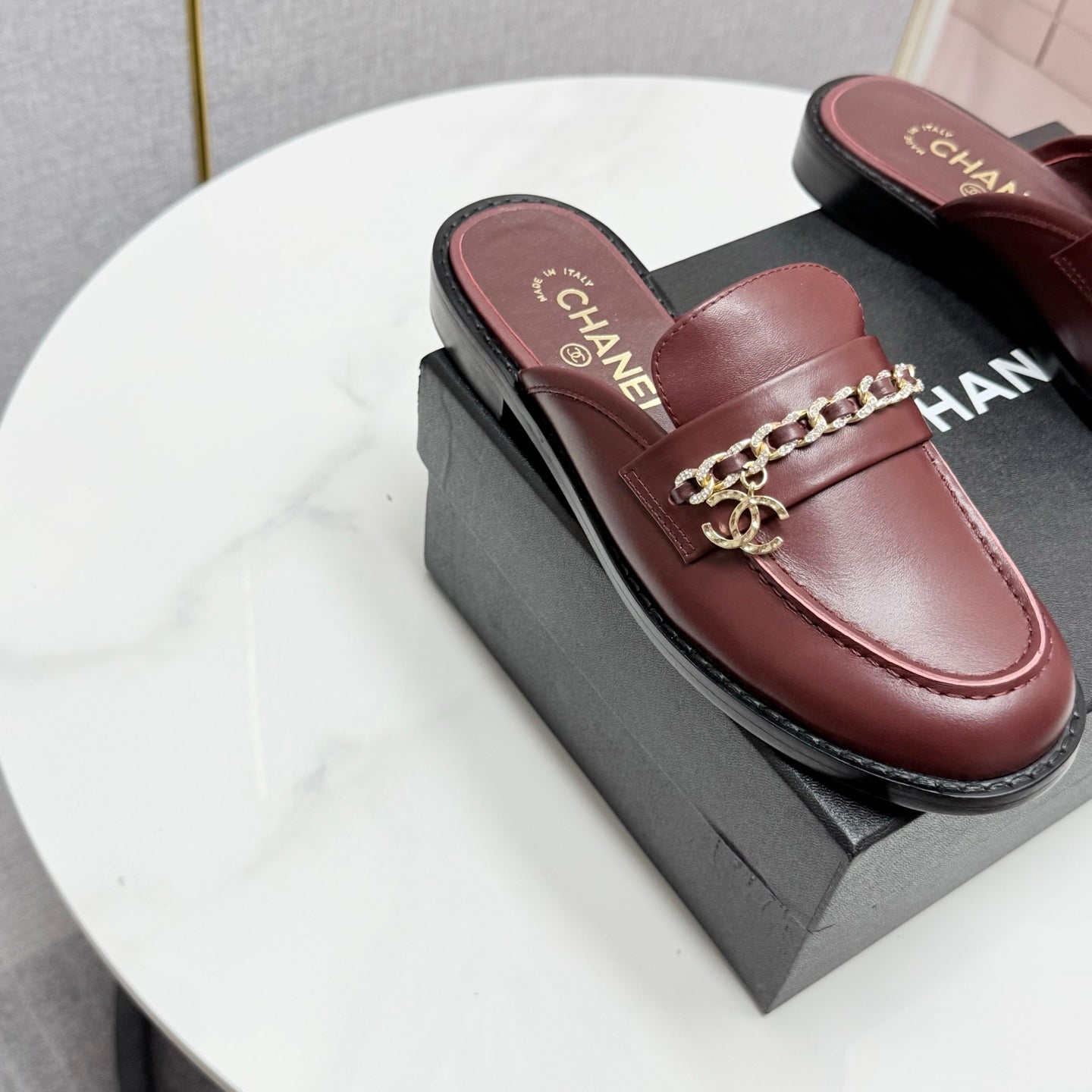 CC FLAT MULE 25S IN DARK RED CALFSKIN STYLE 1