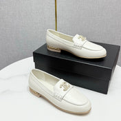 CC LOAFER 25S IN WHITE LAMBSKIN WITH GOLD HARDWARE