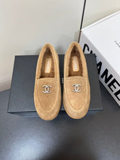 LOAFER IN SEPIA TAN SUEDE AND SOLF FLEECE LINING