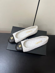 CC BALLET FLAT 25SS IN WHITE MIX BLACK LAMBSKIN WITH GOLD HARDWARE