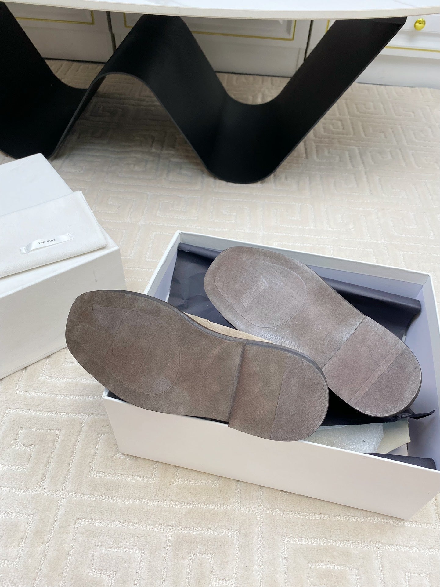 ANKLE BOOTS IN LIGHT BROWN SUEDE