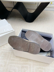 ANKLE BOOTS IN LIGHT BROWN SUEDE