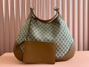 BODY MEDIUM SHOULDER BAD 49 IN BEIGE MONOGRAM CANVAS AND BROWN CALFSKIN GOLD HARDWARE