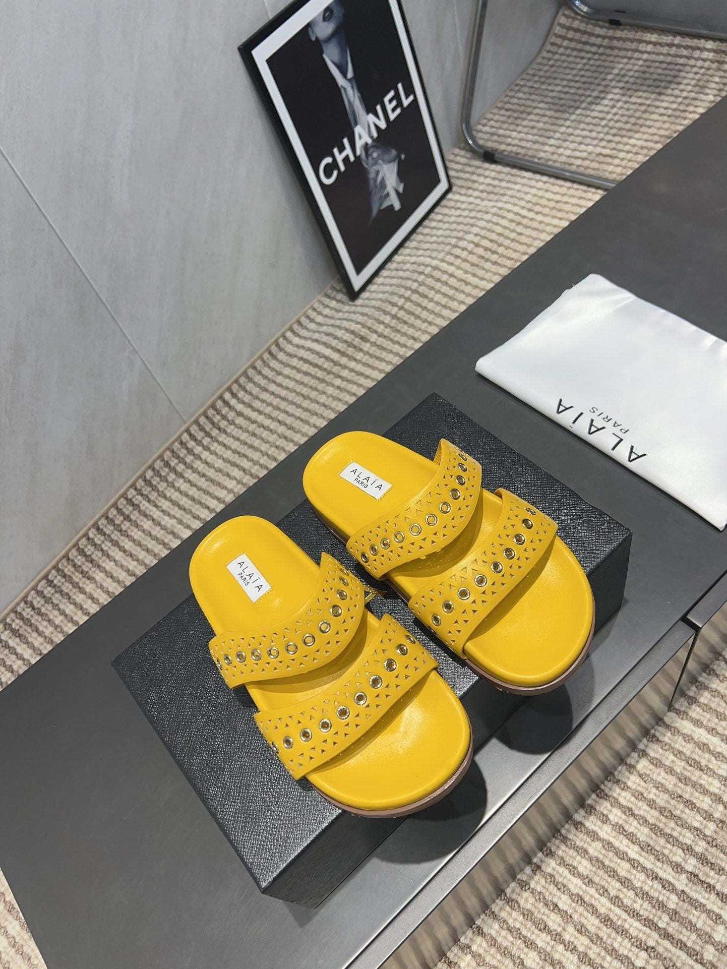ALAIA DOUBLE-STRAP SANDALS 25S IN YELLOW CALFSKIN