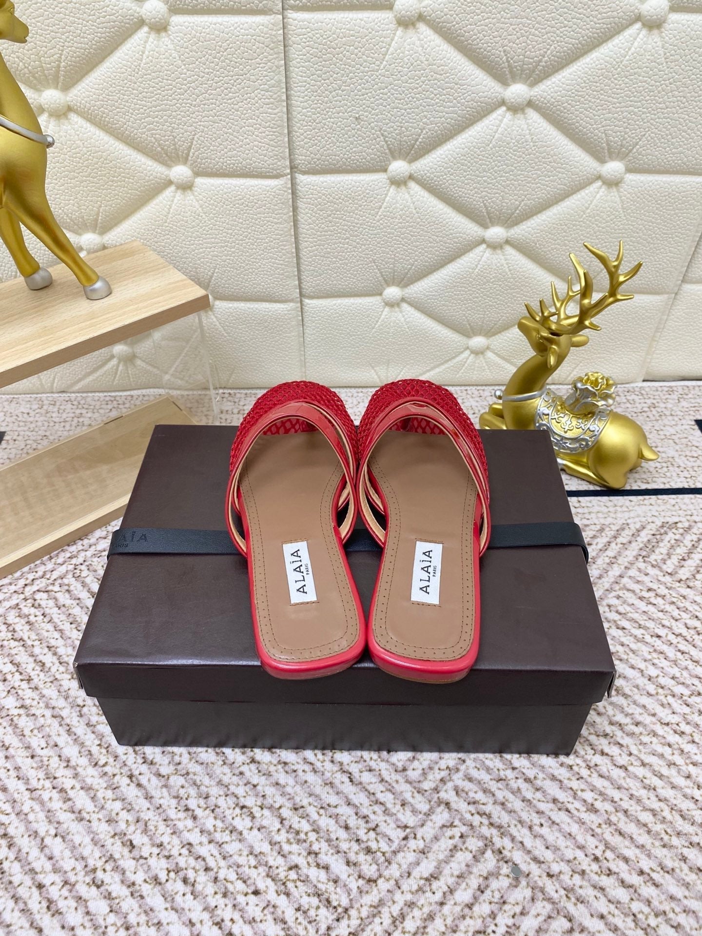 ALAIA BREATHABLE FLAT-TOE MULES 25S IN RED CALFSKIN