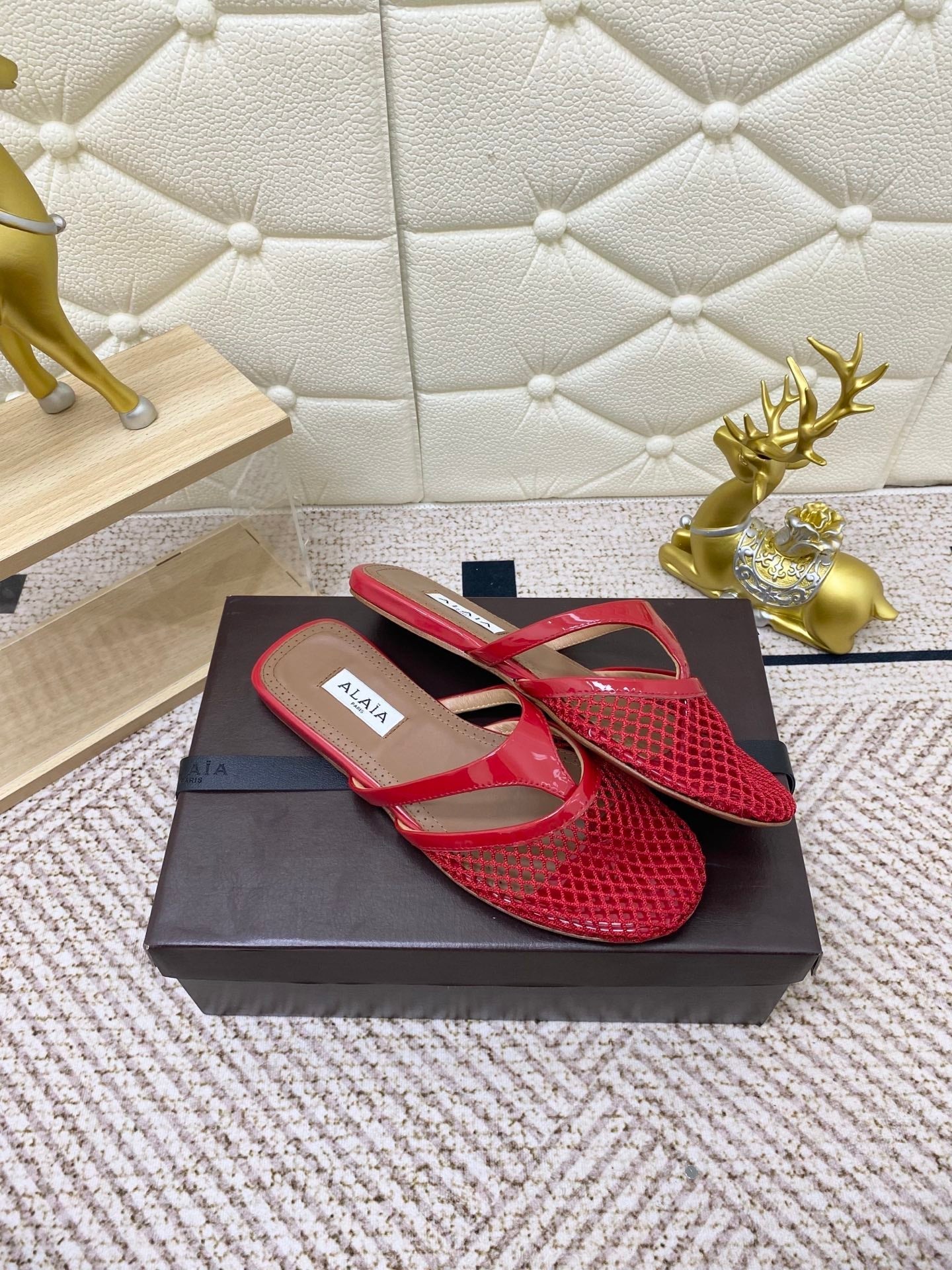 ALAIA BREATHABLE FLAT-TOE MULES 25S IN RED CALFSKIN