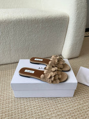 ALAIA FLAT MULE IN BEIGE CREAM SUEDE